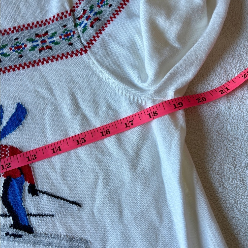Lands' End Nordic Print Festive Sweater, Skiing Design. White. Size L (14/16) - Picture 8 of 9